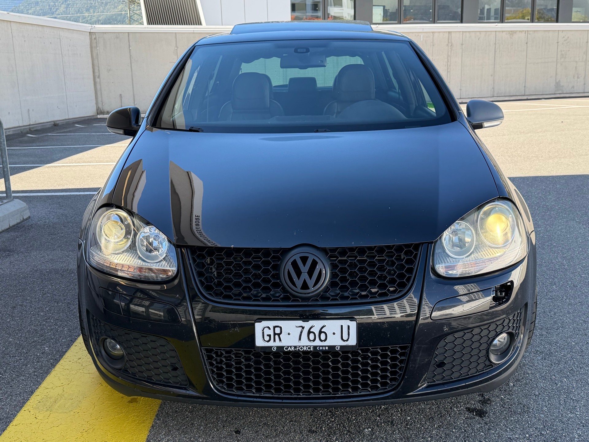 VW Golf 2.0 TFSI GTI-image-7