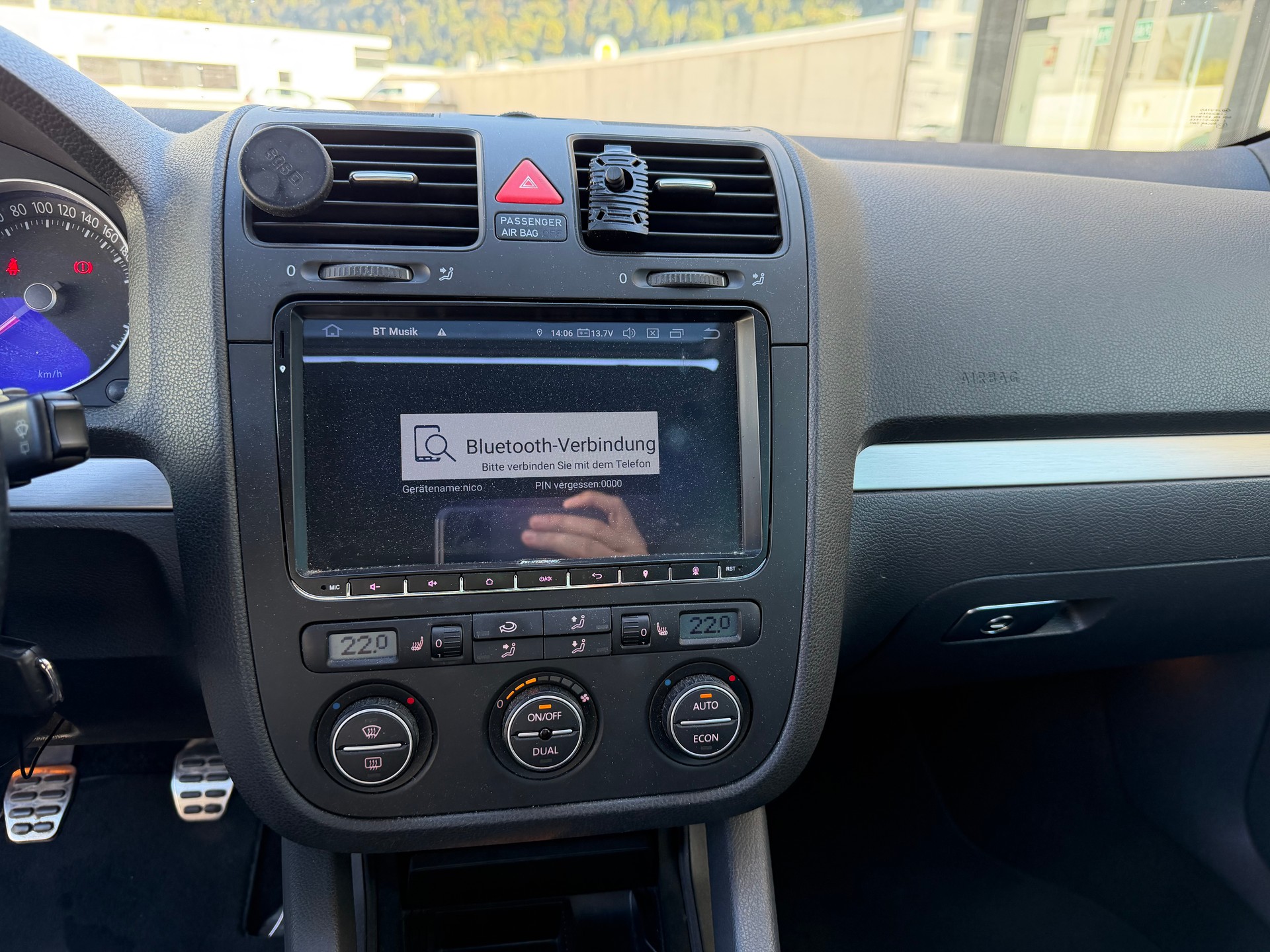 VW Golf 2.0 TFSI GTI-image-17