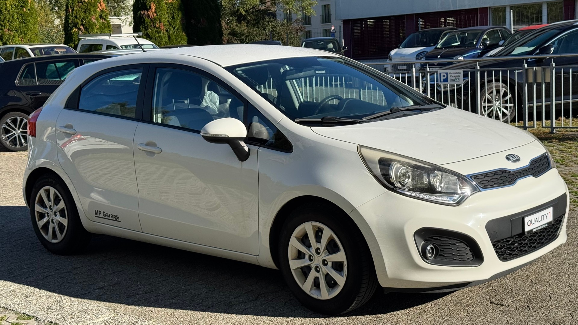 KIA Rio 1.4 CRDi Trend-image-2