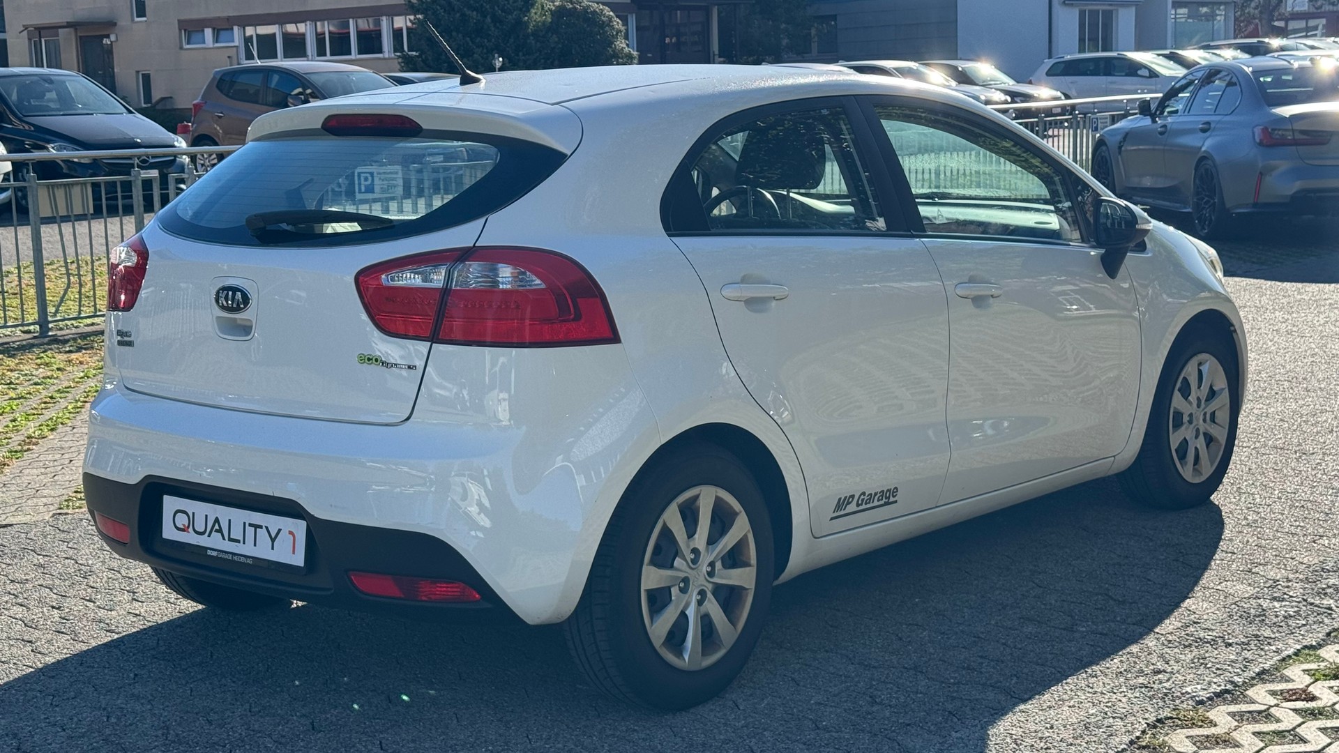 KIA Rio 1.4 CRDi Trend-image-3