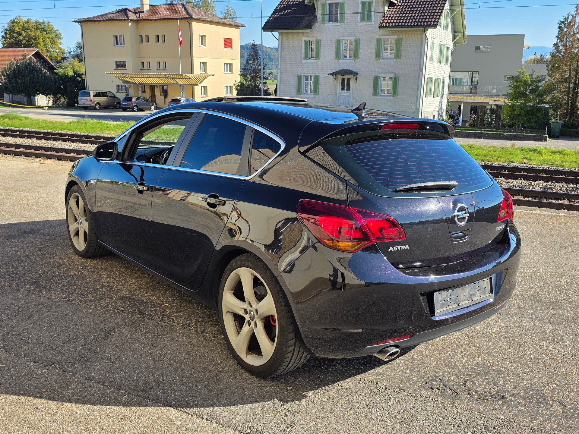 OPEL Astra 1.6i 16V Turbo Sport-image-3
