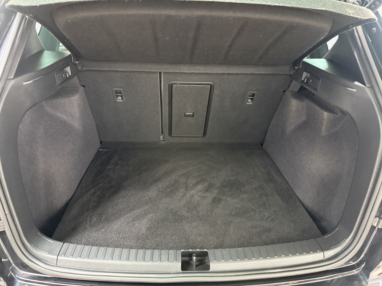 SEAT Ateca 2.0 TSI Hola FR 4Drive DSG-image-12