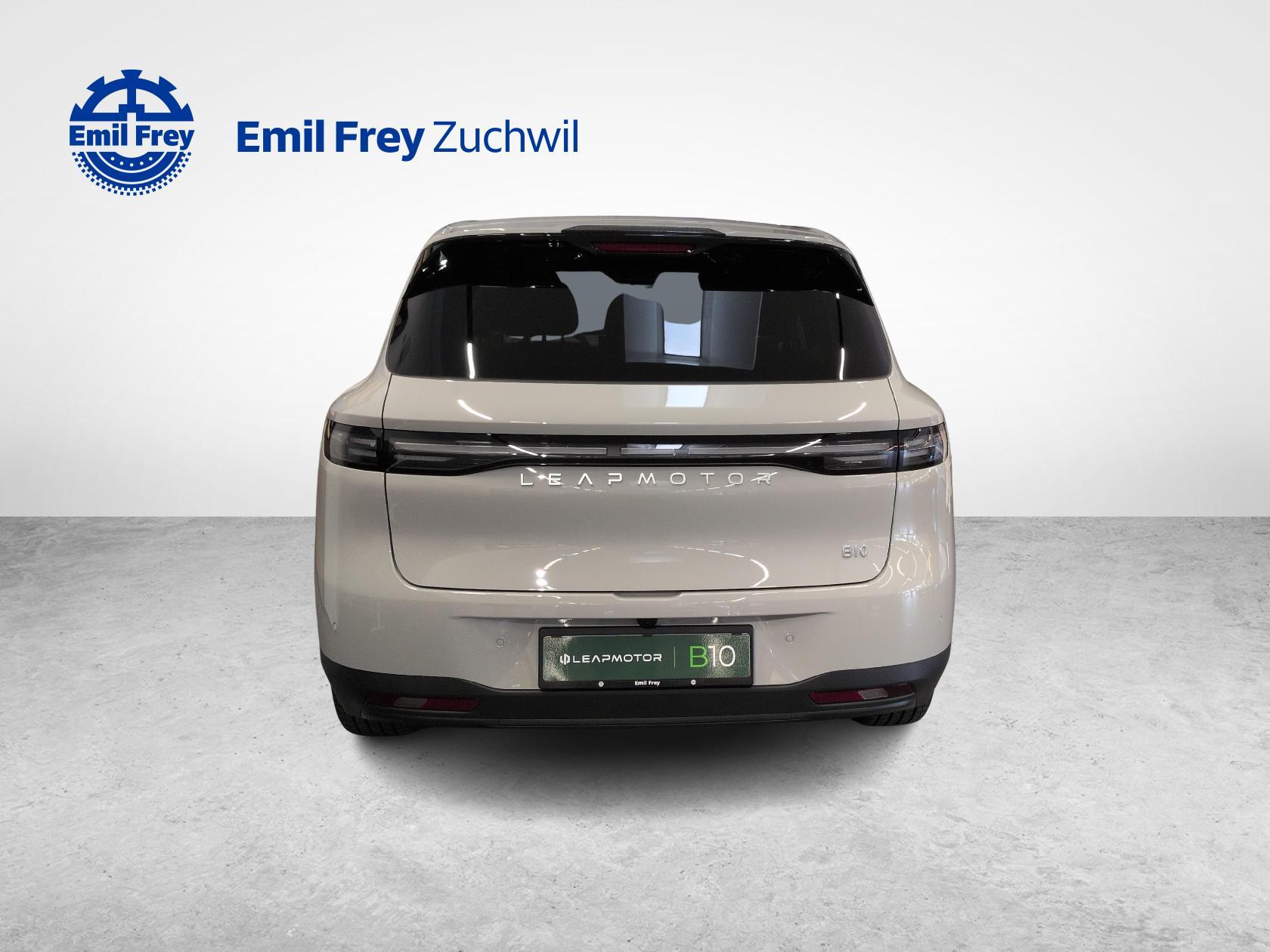 LEAPMOTOR B10 EV-image-2
