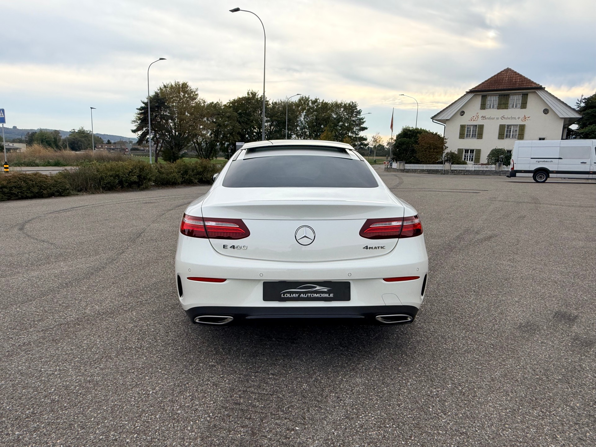 MERCEDES-BENZ E 400 Coupé AMG Line 4 Matic 9G-Tronic-image-12