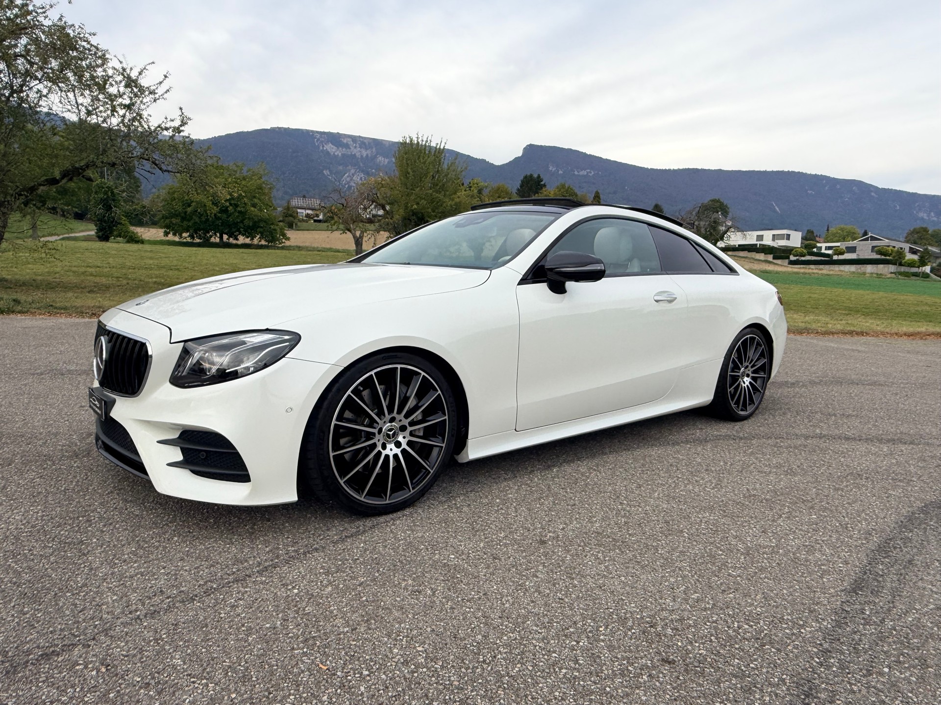 MERCEDES-BENZ E 400 Coupé AMG Line 4 Matic 9G-Tronic-image-7