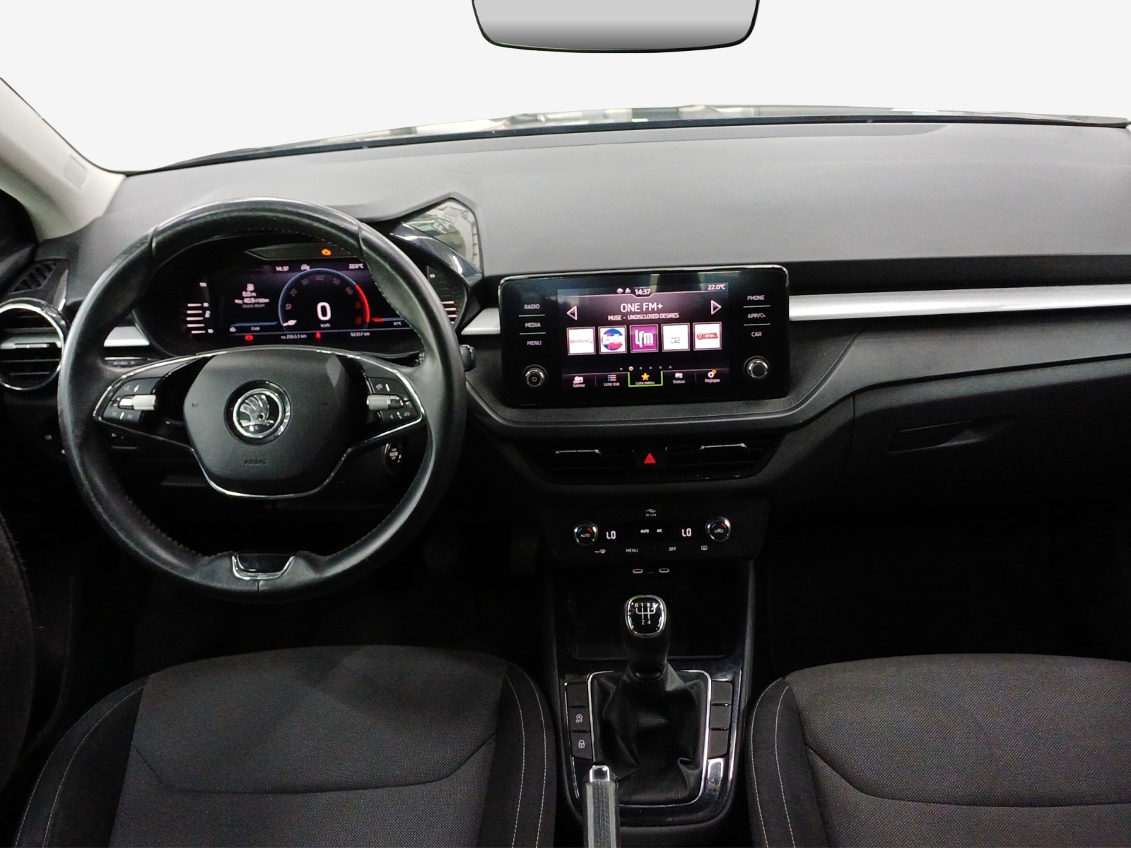 SKODA Fabia 1.0 TSI Ambition-image-8