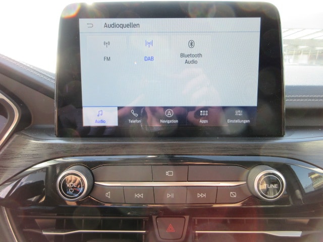 FORD Kuga 2.5 Hybrid Vignale 4x4-image-14