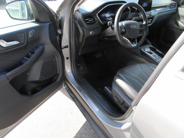 FORD Kuga 2.5 Hybrid Vignale 4x4-image-4