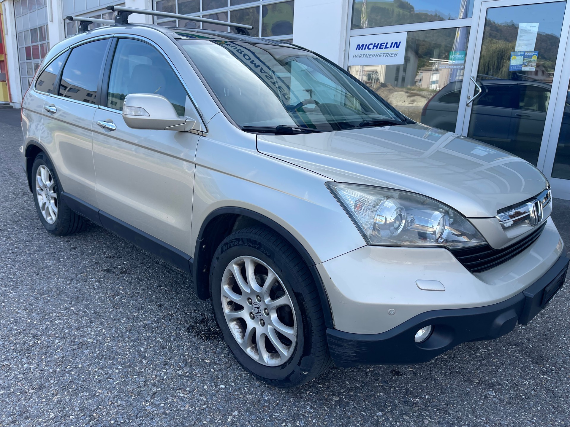 HONDA CR-V 2.2 i-CTDi 4WD Comfort-image-2