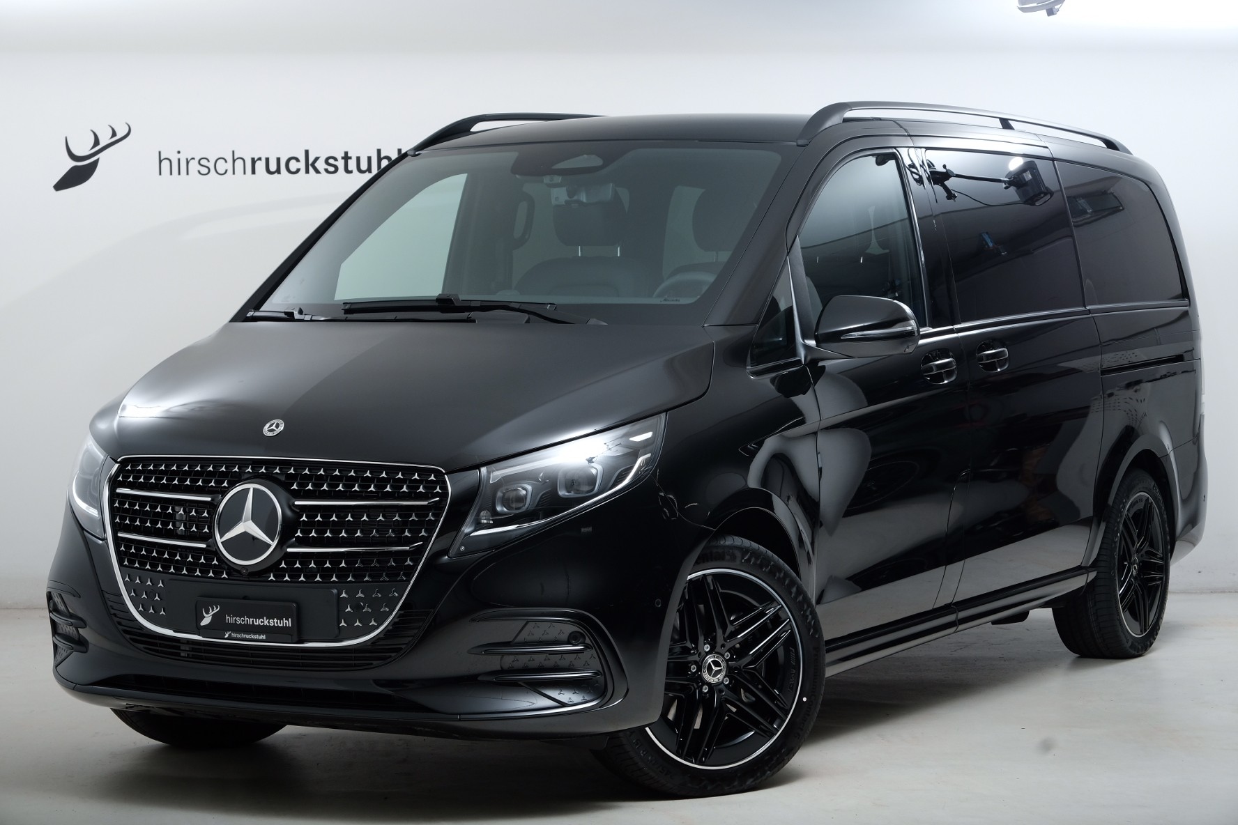MERCEDES-BENZ V 300 d Exclusive 4matic lang Swiss Edition W447-image-0