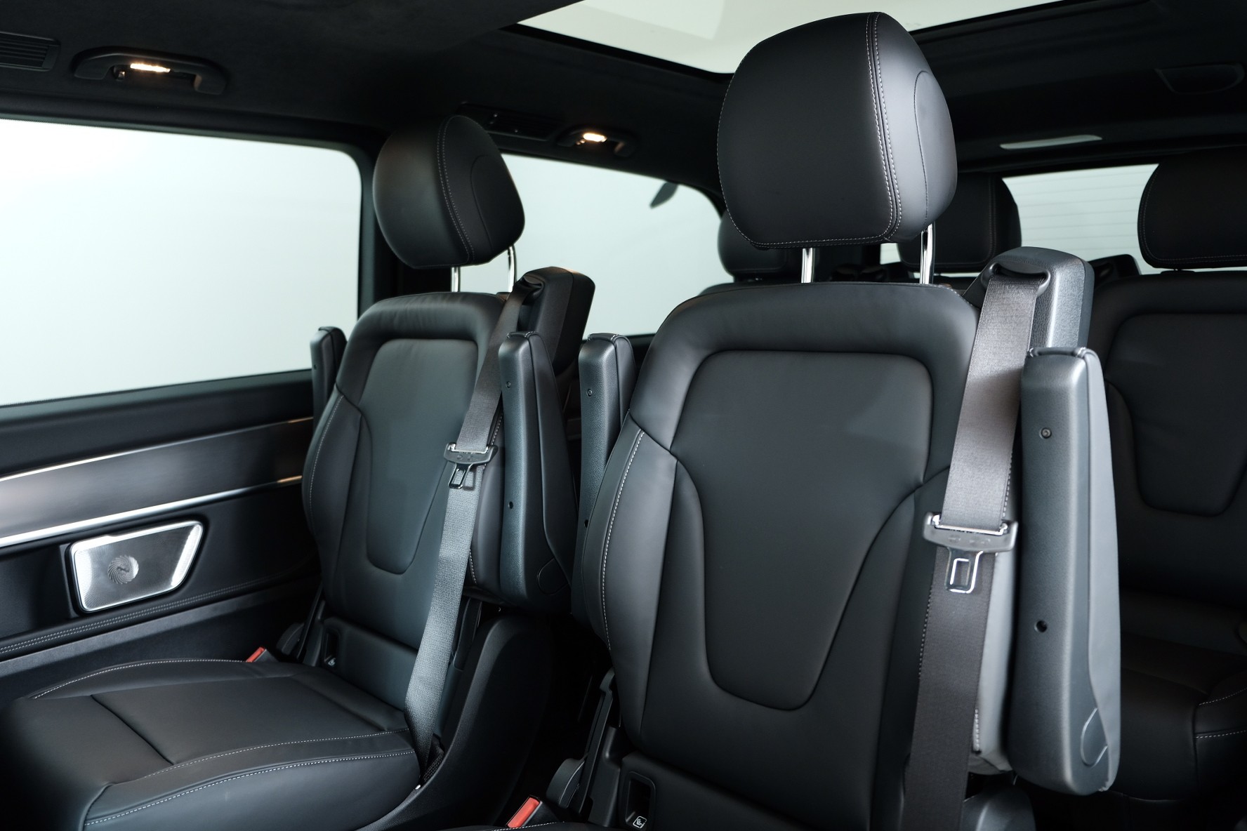 MERCEDES-BENZ V 300 d Exclusive 4matic lang Swiss Edition W447-image-10