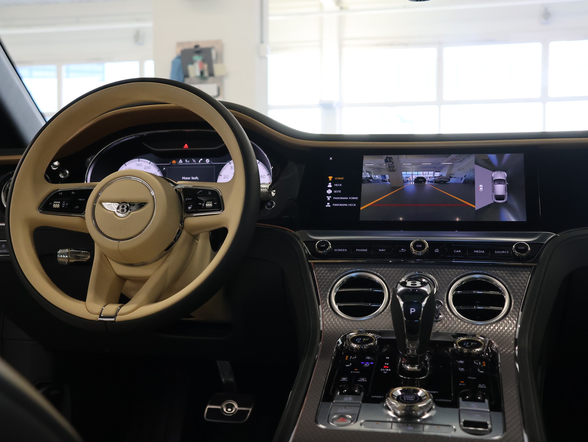 BENTLEY Continental GT 4.0 V8 Mulliner-image-47