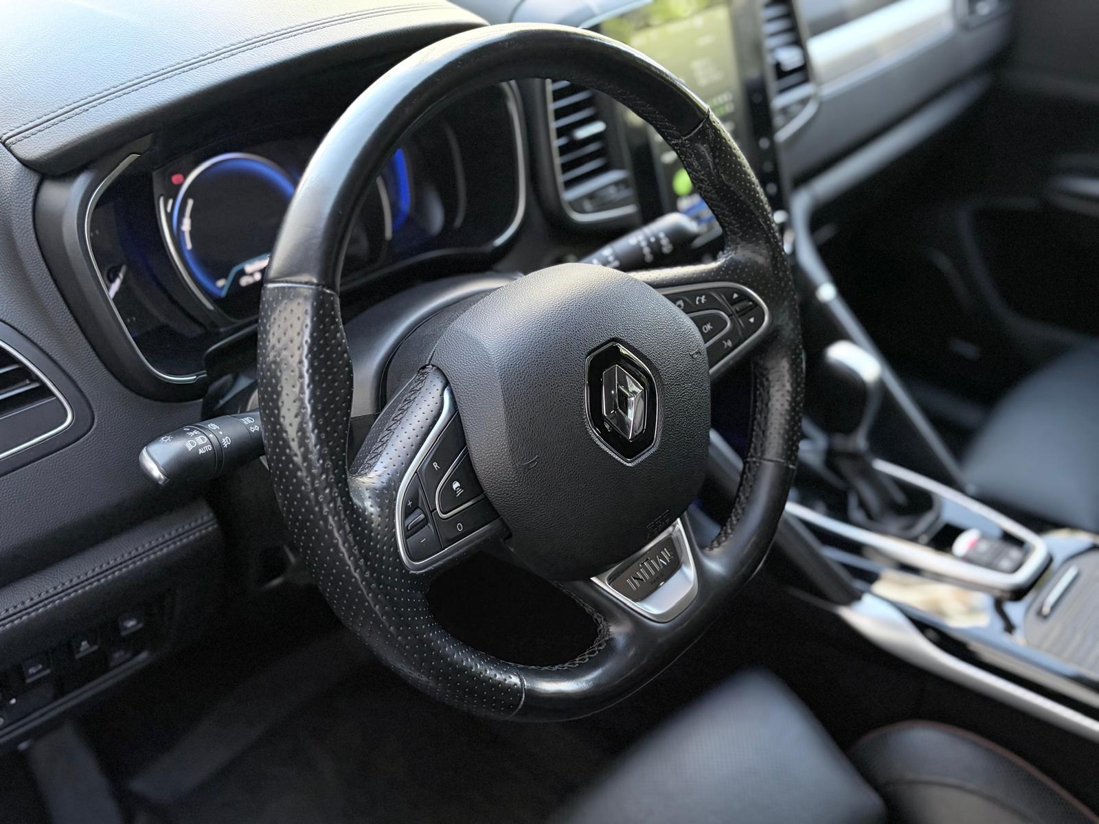 RENAULT Koleos 2.0 dCi Initiale Paris 4WD Xtronic CVT-image-14