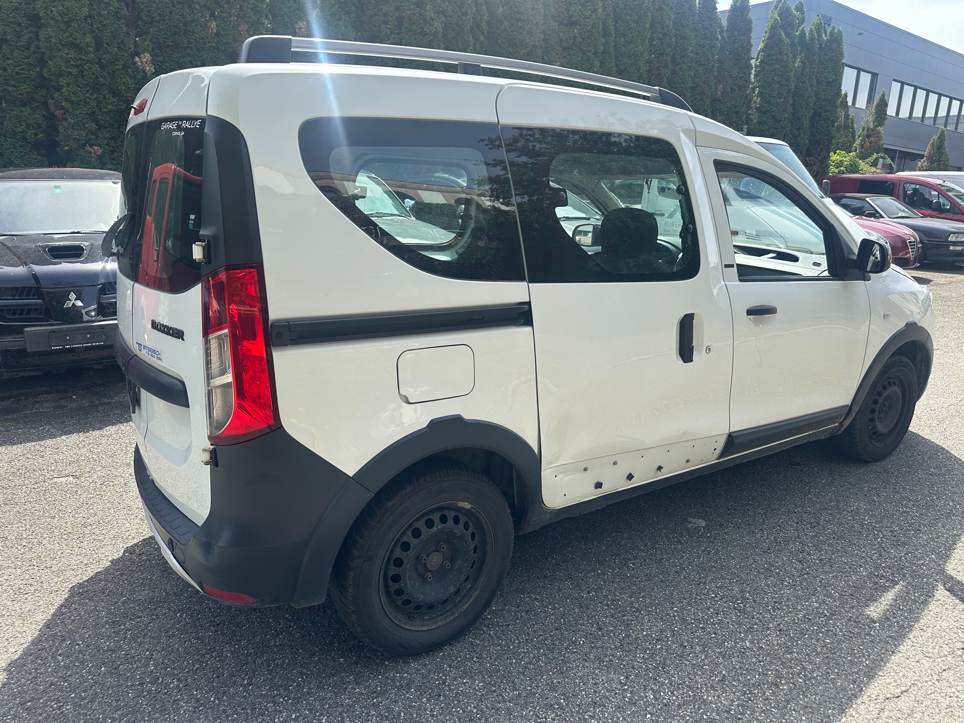 DACIA Dokker TCE 130 16V Essential-image-3
