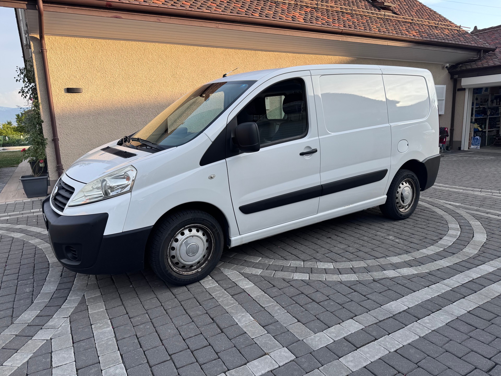 FIAT 2.0 JTD DPF Comfort-image-0