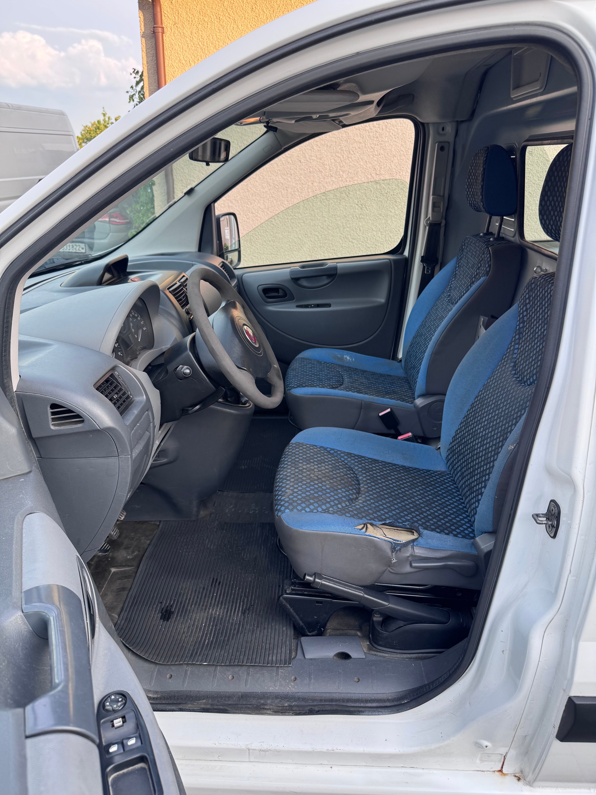 FIAT 2.0 JTD DPF Comfort-image-3
