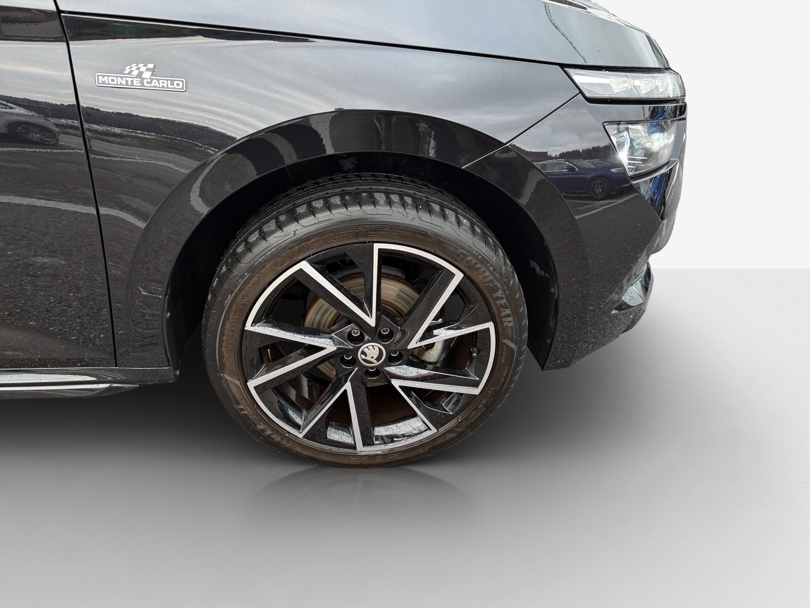 SKODA Kamiq 1.5 TSI ACT Monte Carlo DSG-image-14