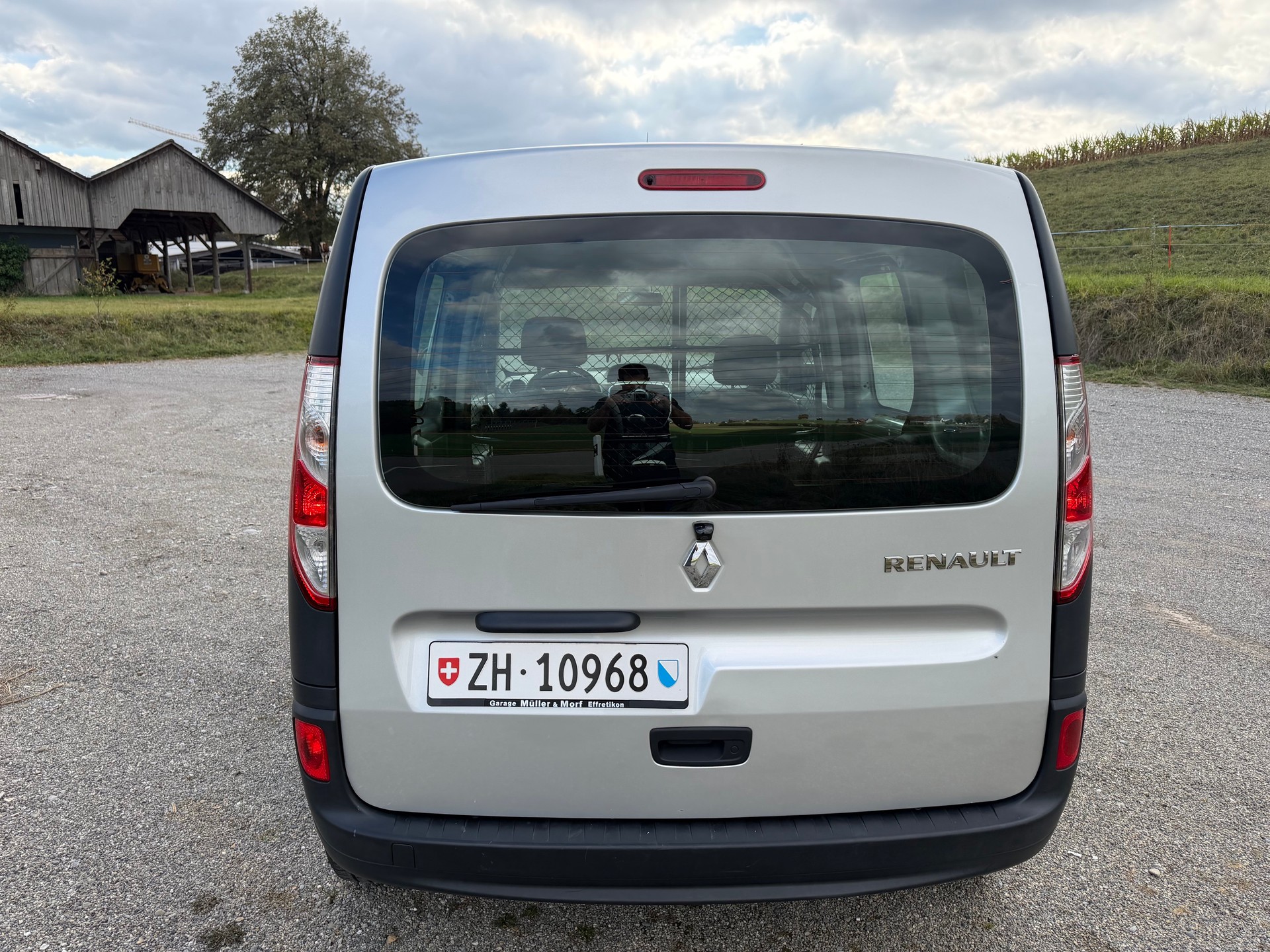 RENAULT Kangoo Medium 1.6 105 Business A-image-7