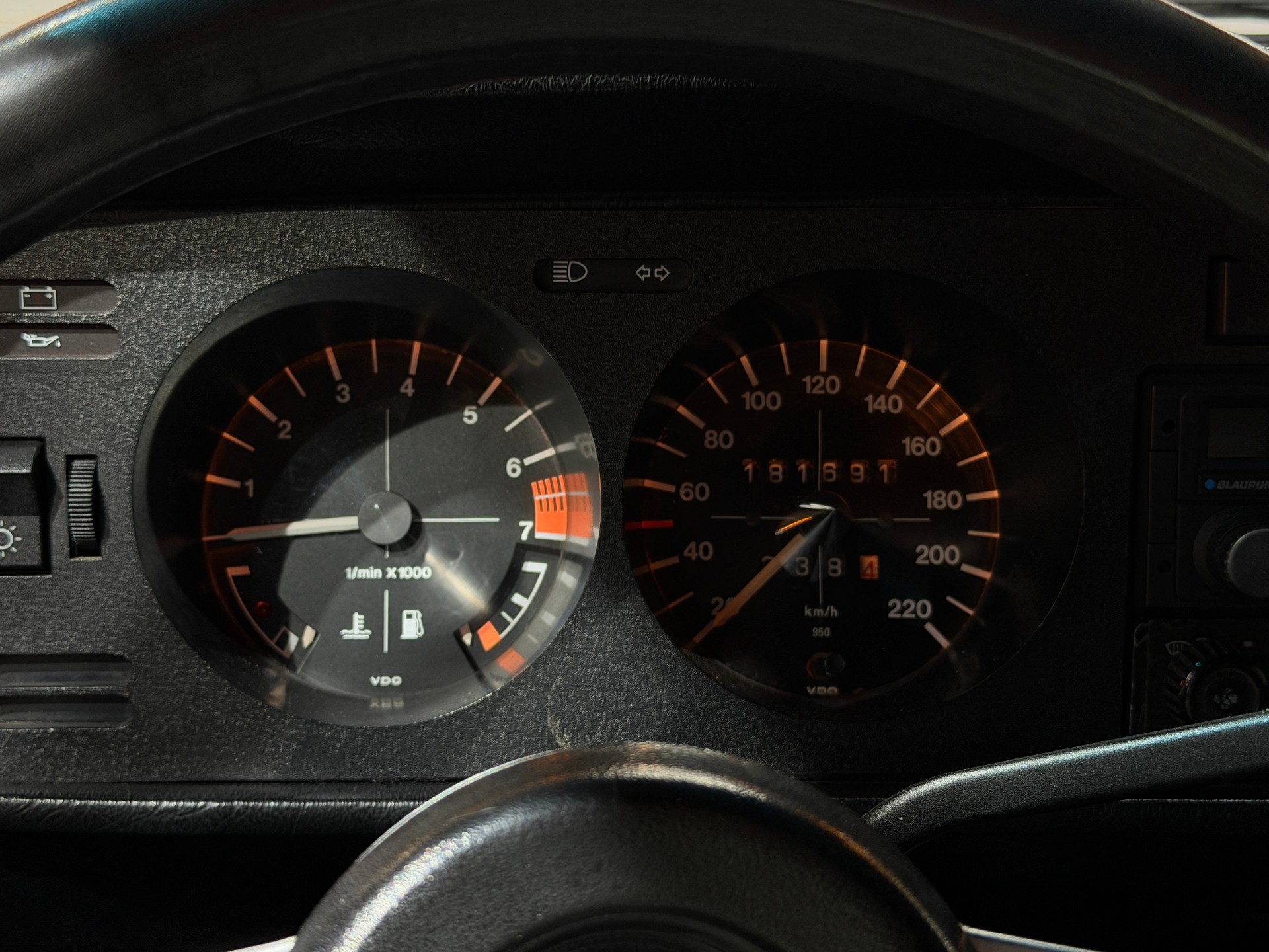 VW VW Golf 1 GTI ( Veteran)-image-20