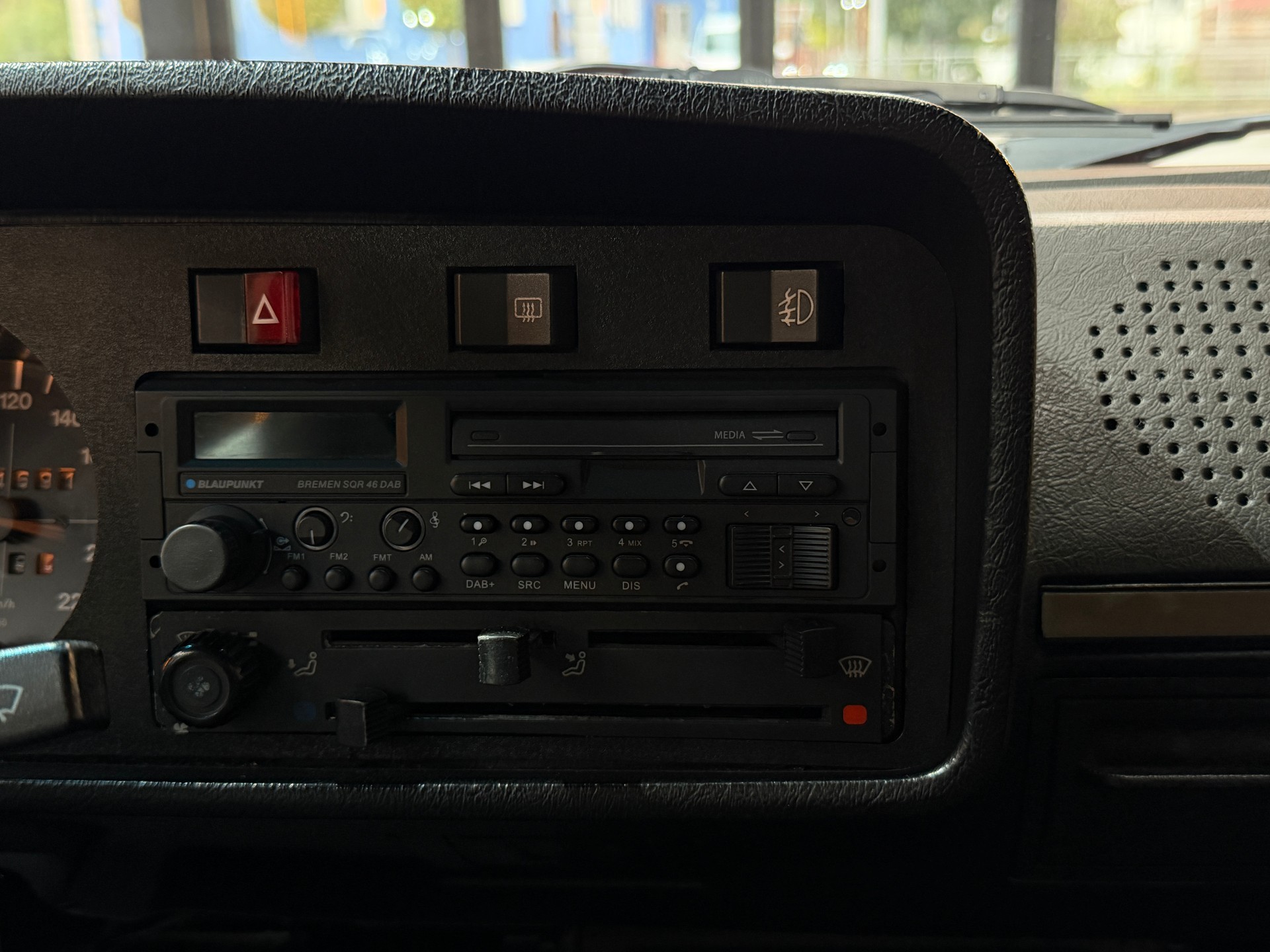 VW VW Golf 1 GTI ( Veteran)-image-19