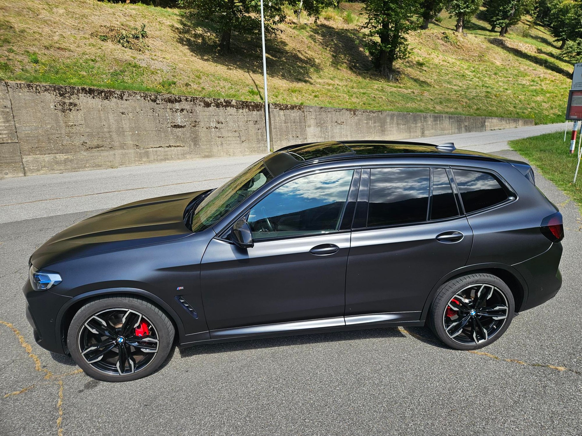 BMW M40i-image-5