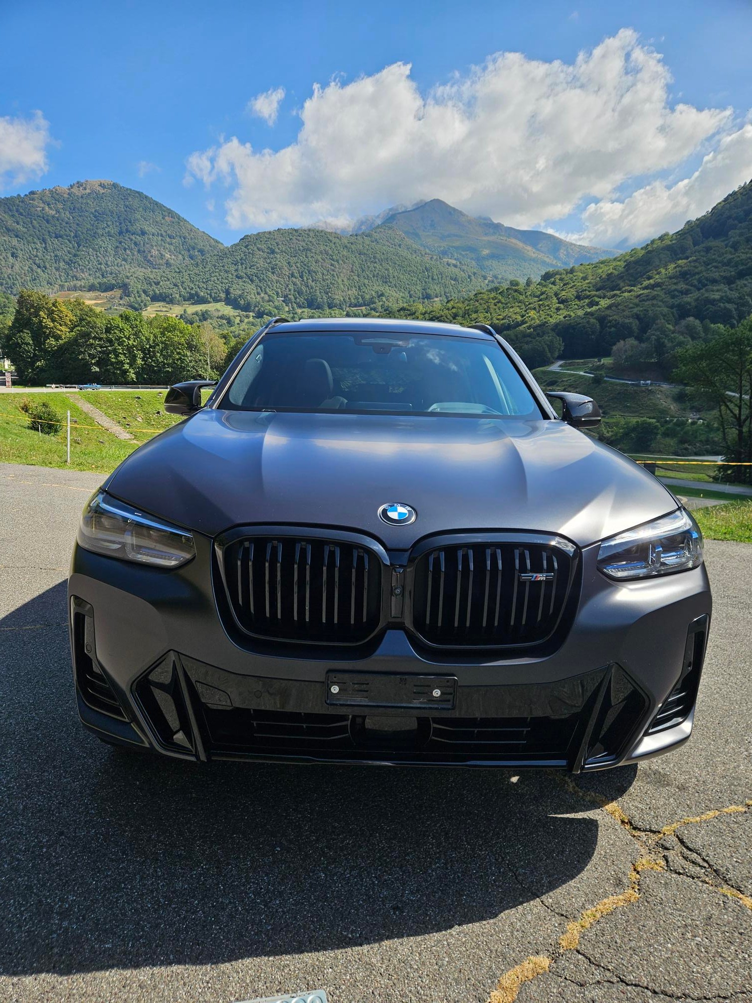 BMW M40i-image-1