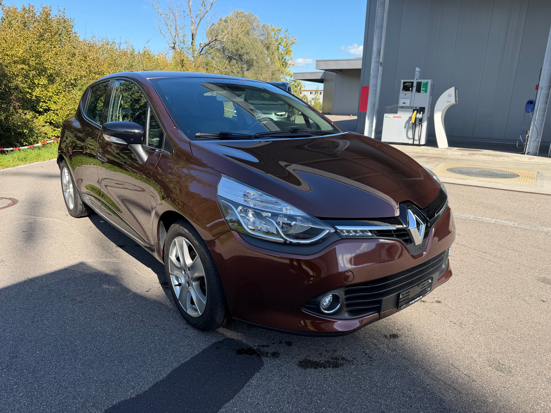 RENAULT Clio 1.5 dCi Swiss Edition EDC-image-5