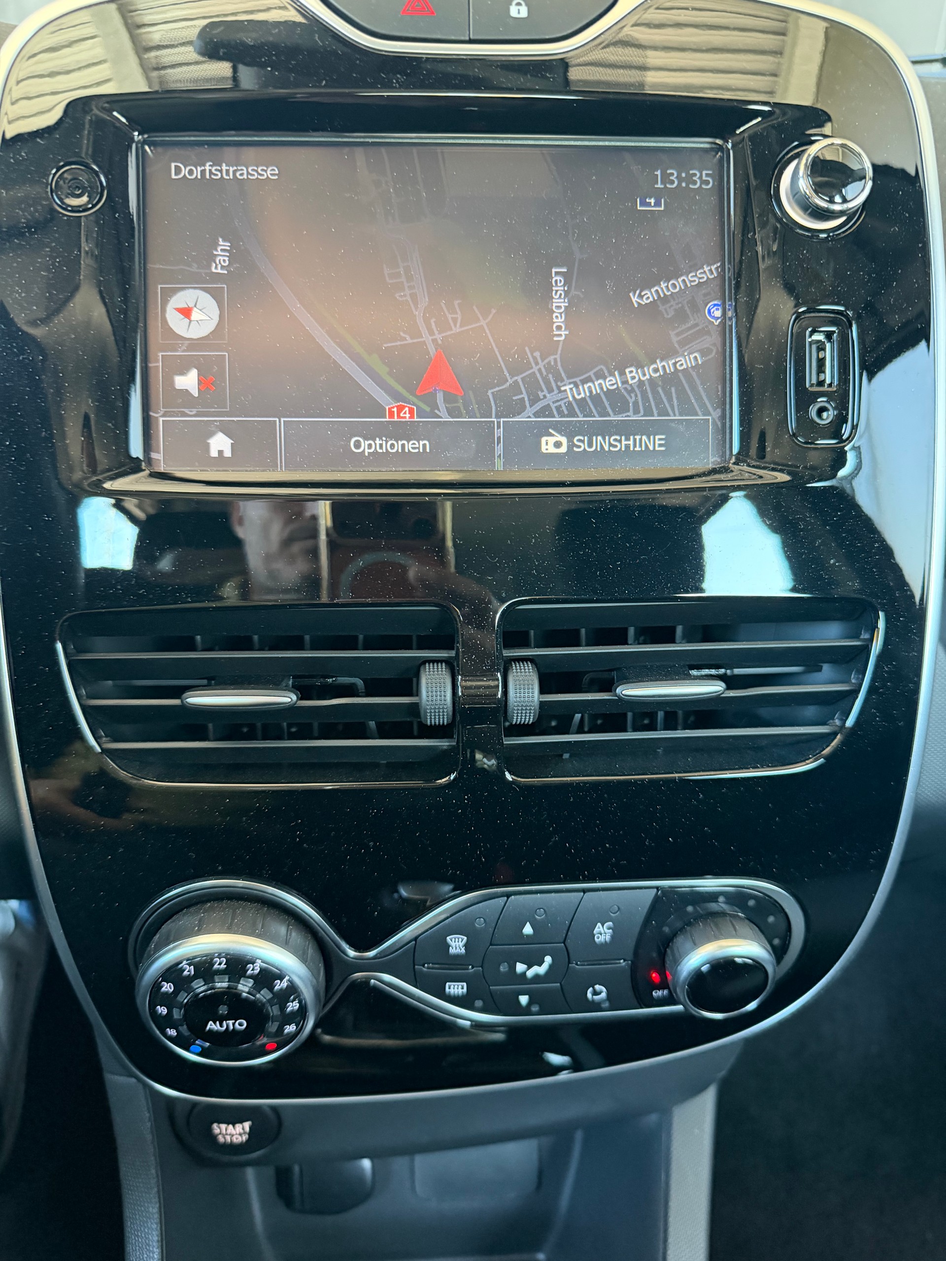 RENAULT Clio 1.5 dCi Swiss Edition EDC-image-14