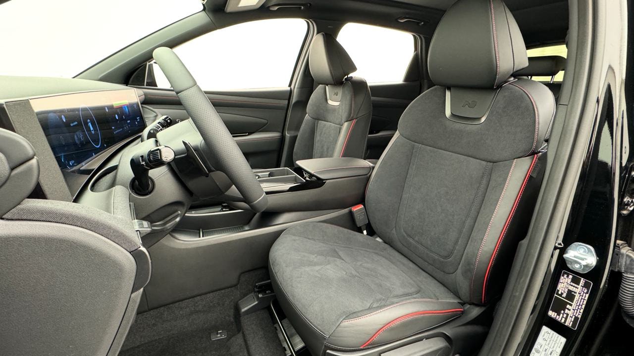 HYUNDAI Tucson 1.6 TGDI HEV N-Line 4WD-image-4