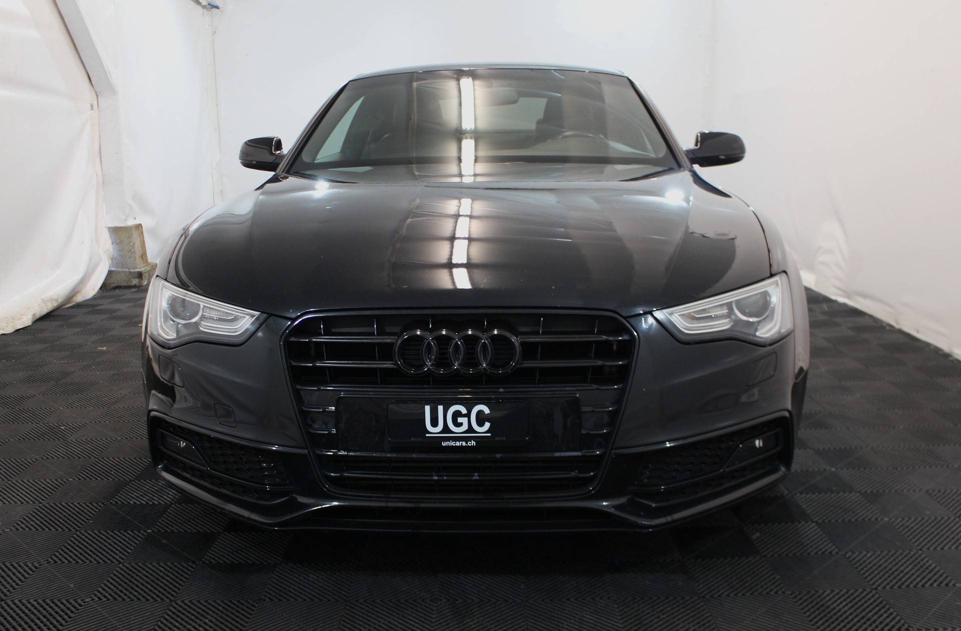 AUDI A5 Coupé 1.8 TFSI 170 M-Tronic-showroom-element-1