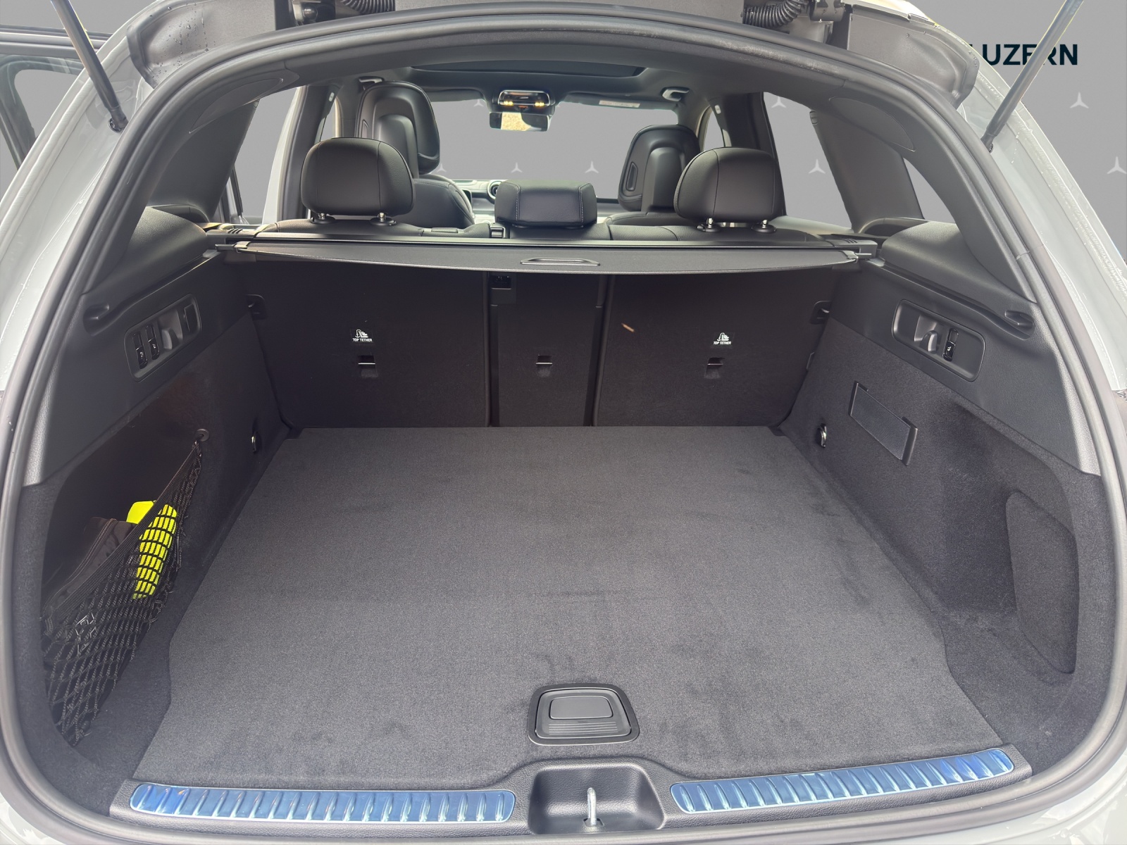 MERCEDES-BENZ GLC 220 d 4Matic 9G-Tronic-image-14