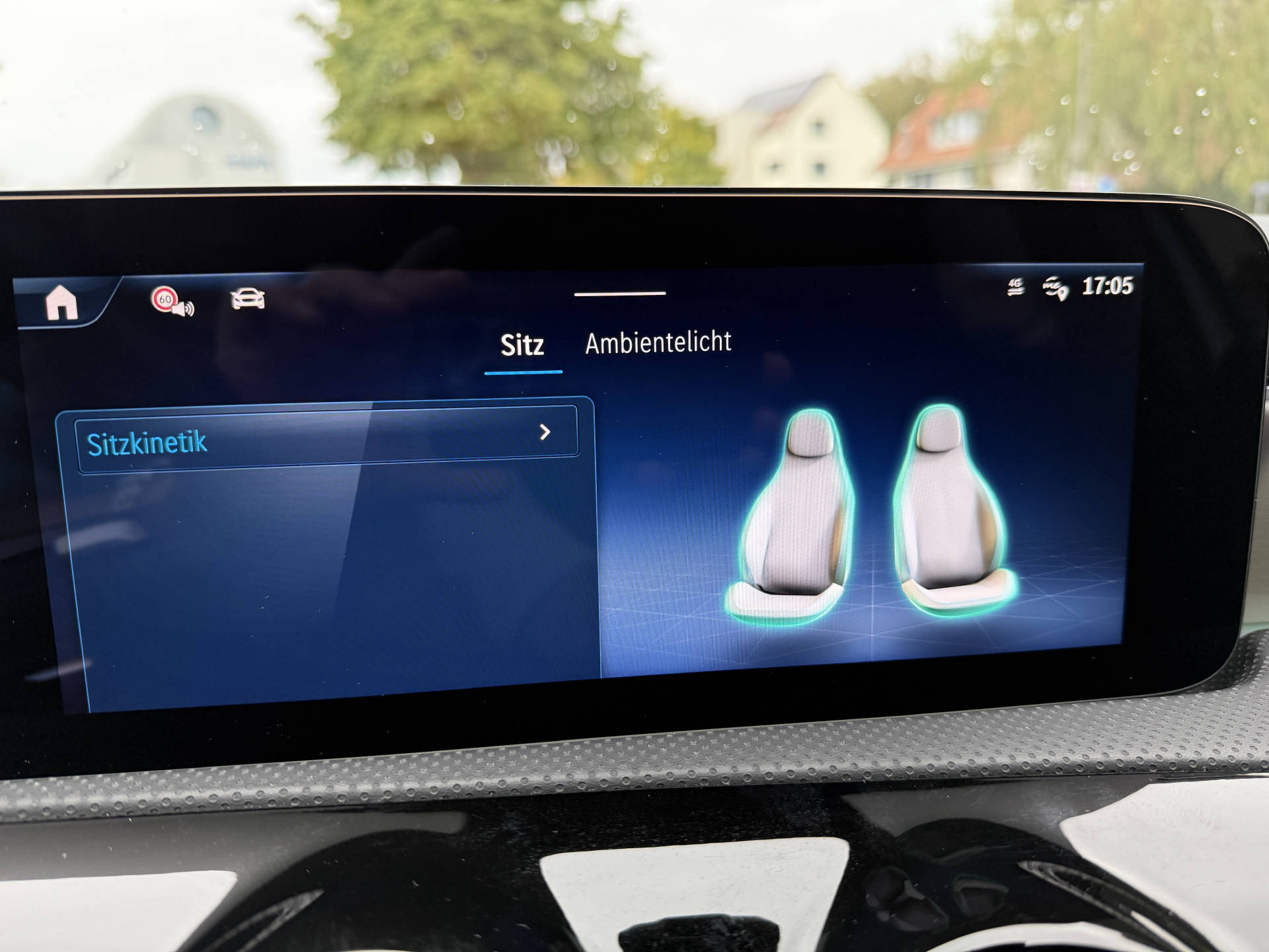 MERCEDES-BENZ A 220 AMG Line 4m-image-13
