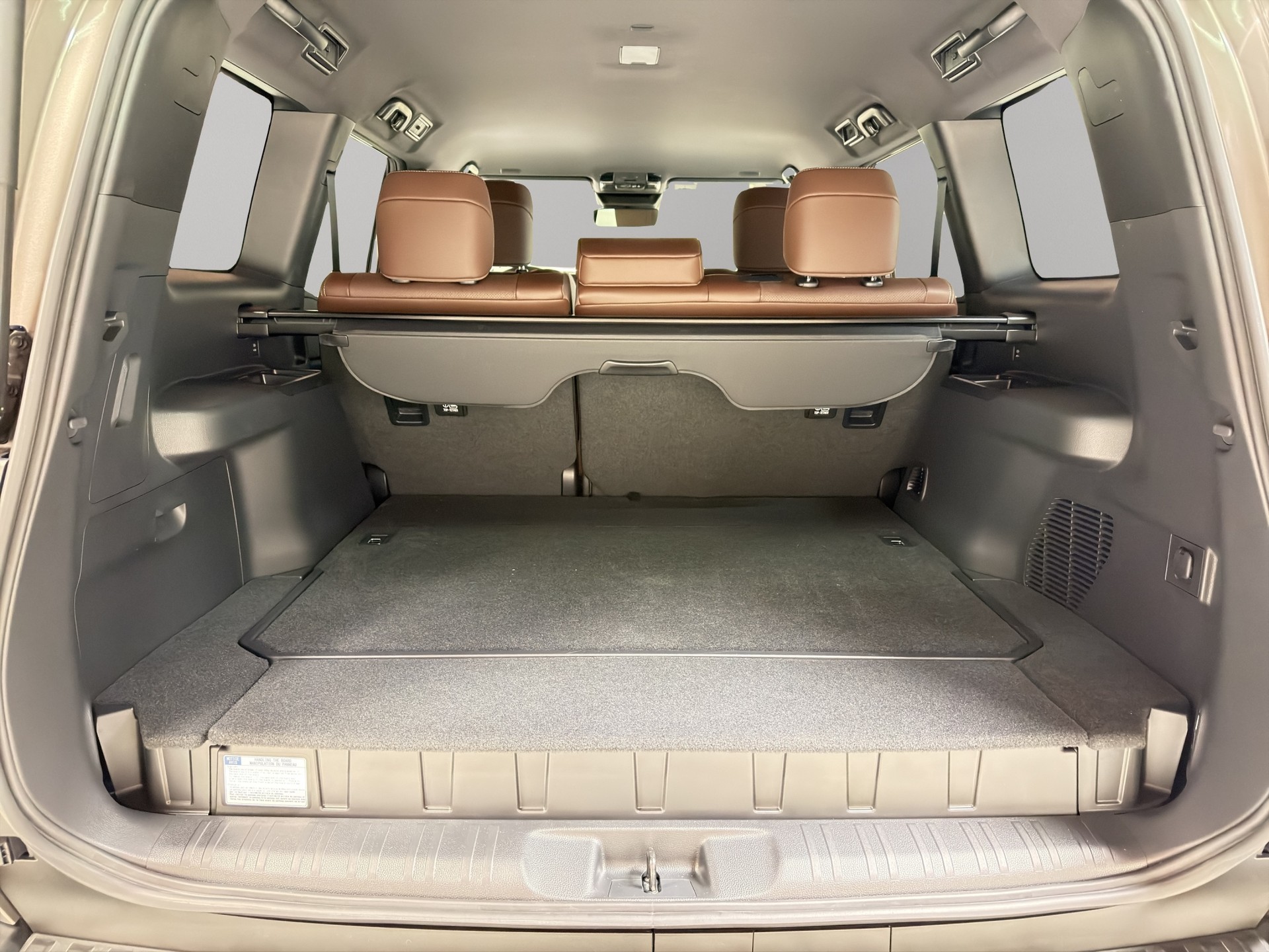 TOYOTA Land Cruiser 2.8 D 48V Style-image-12