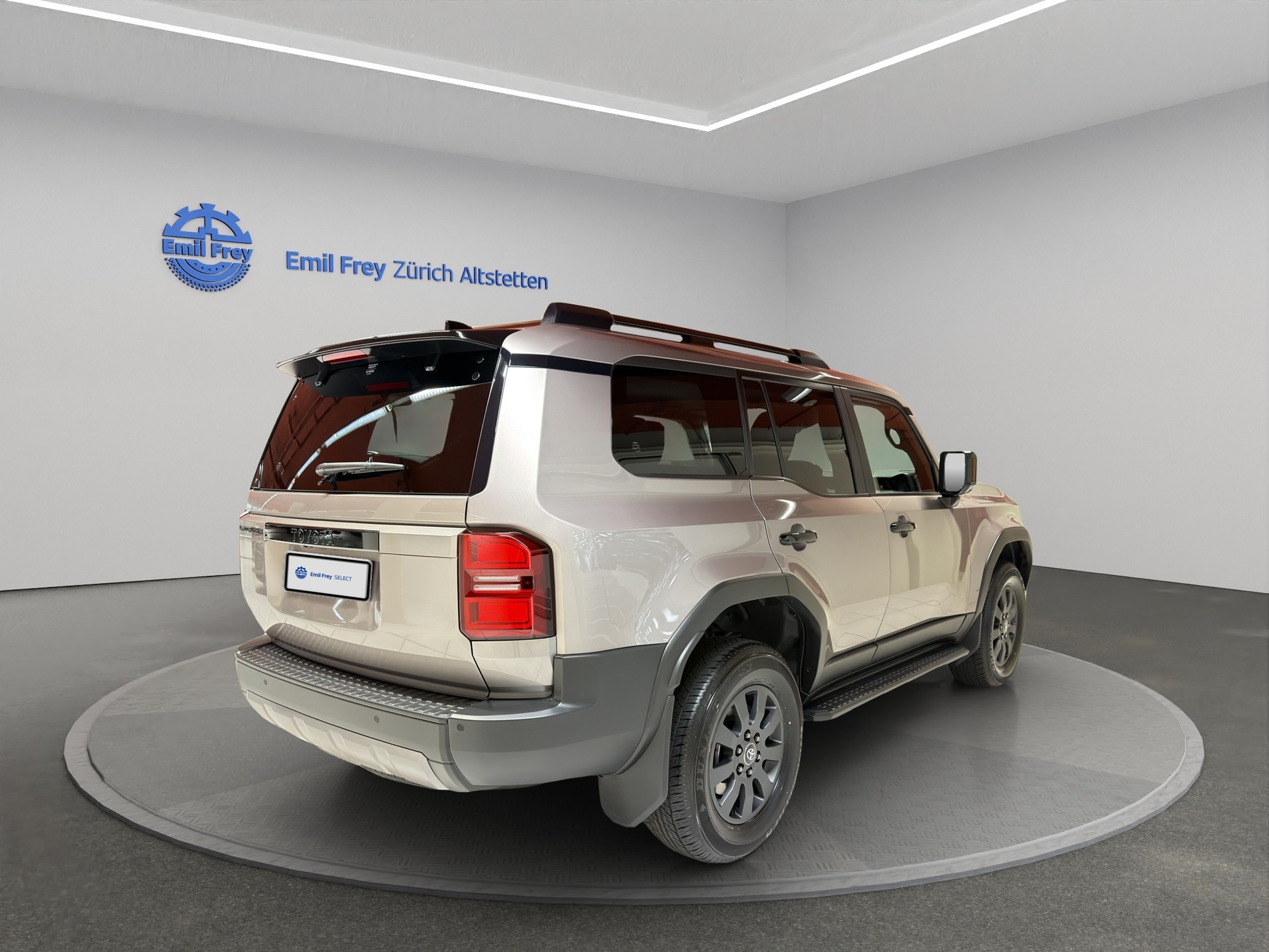 TOYOTA Land Cruiser 2.8 D 48V Style-image-2