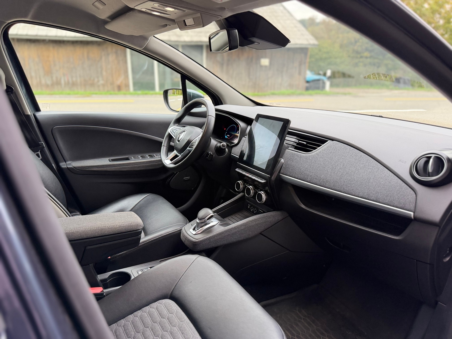 RENAULT Zoe Intens R135 (incl. Batterie)-image-5