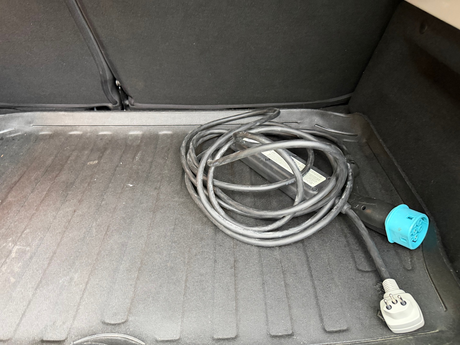 RENAULT Zoe Intens R135 (incl. Batterie)-image-8