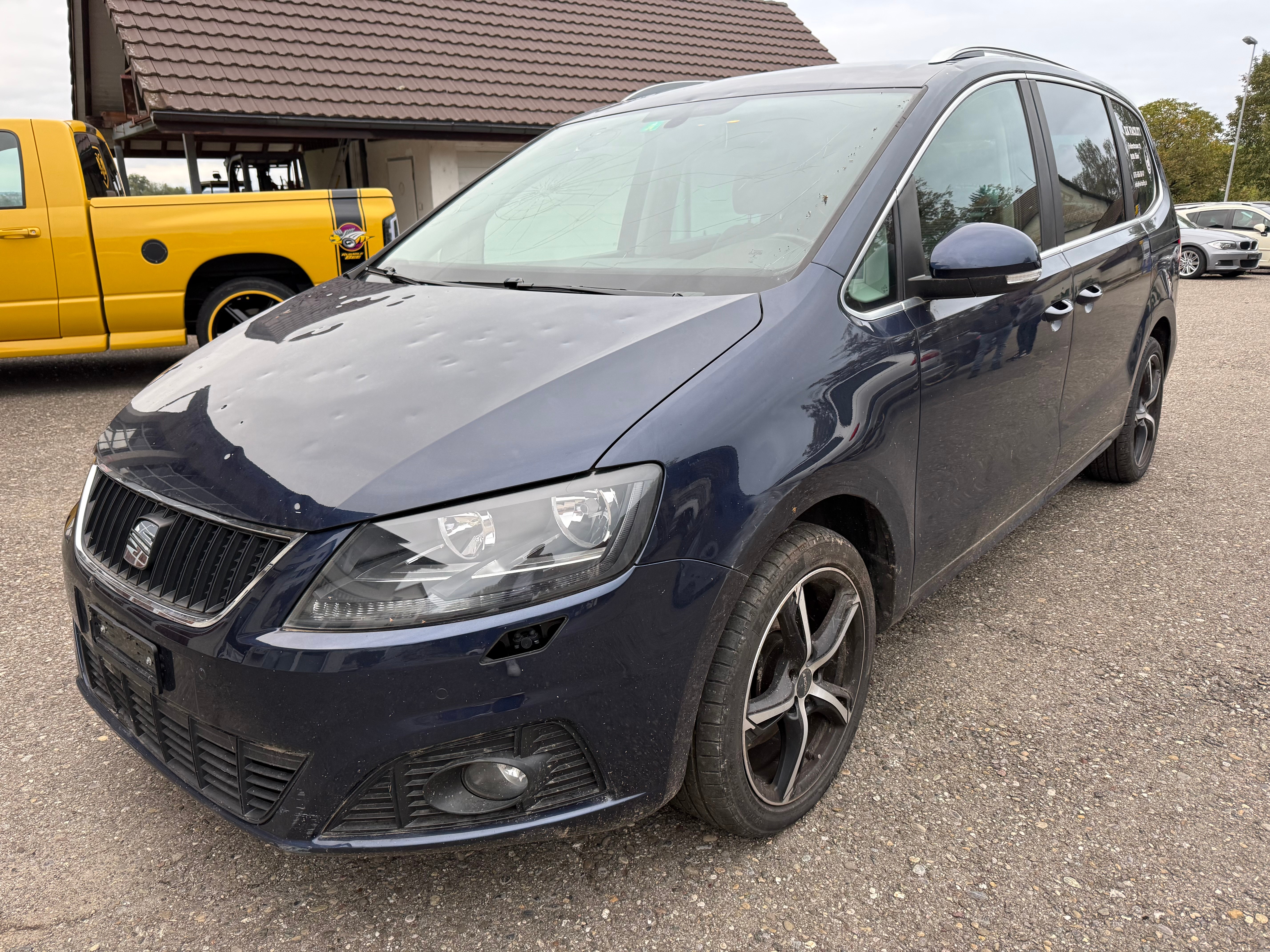 Car photo