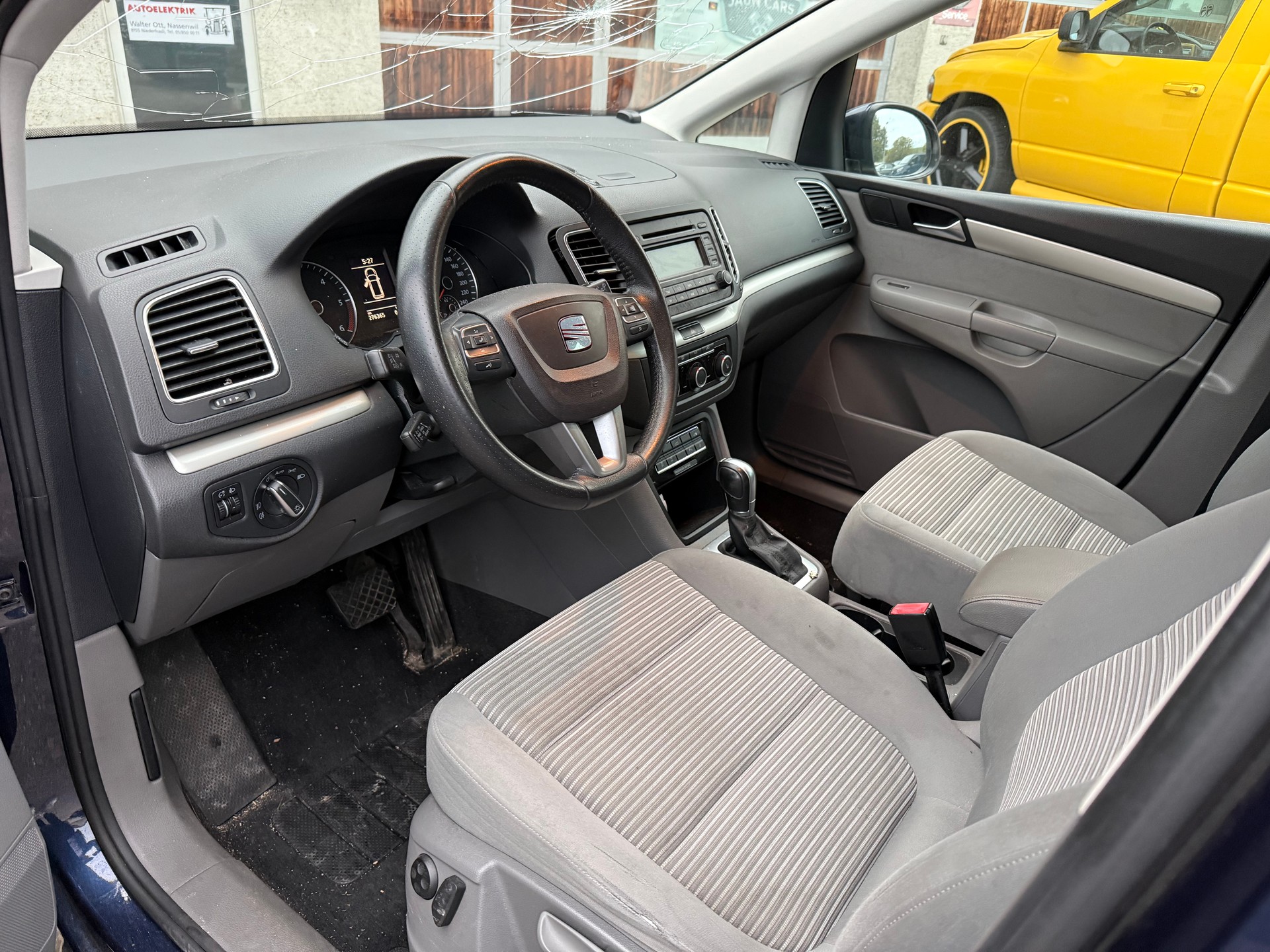 SEAT Alhambra 2.0 TDI Reference DSG-image-8