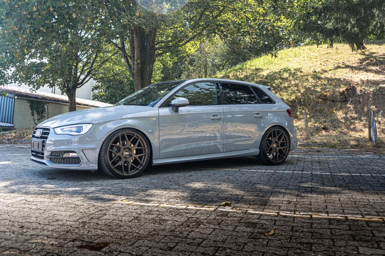 AUDI A3 Sportback 1.8 TFSI Ambition quattro S-tronic-image-10
