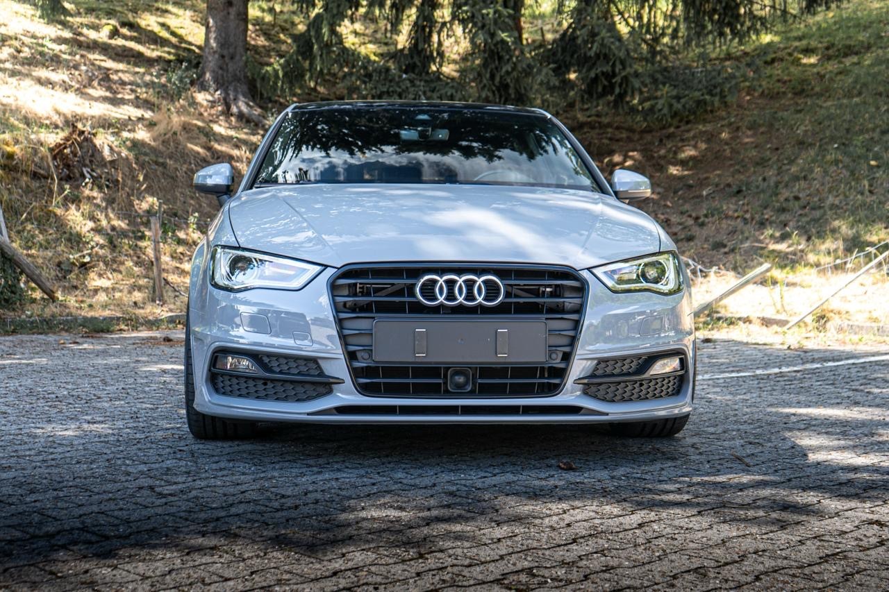 AUDI A3 Sportback 1.8 TFSI Ambition quattro S-tronic-image-15