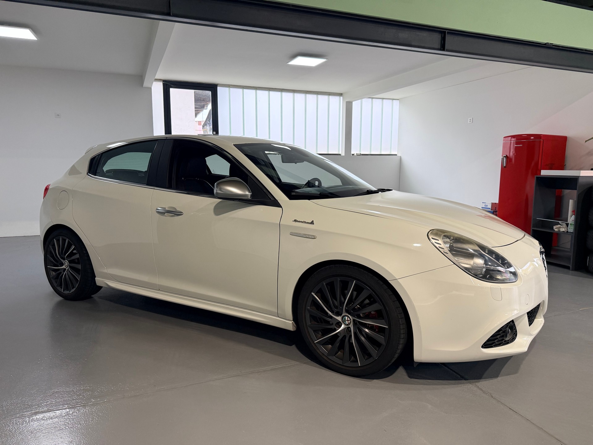 ALFA ROMEO Giulietta 1.4 MultiAir Distinctive-image-1