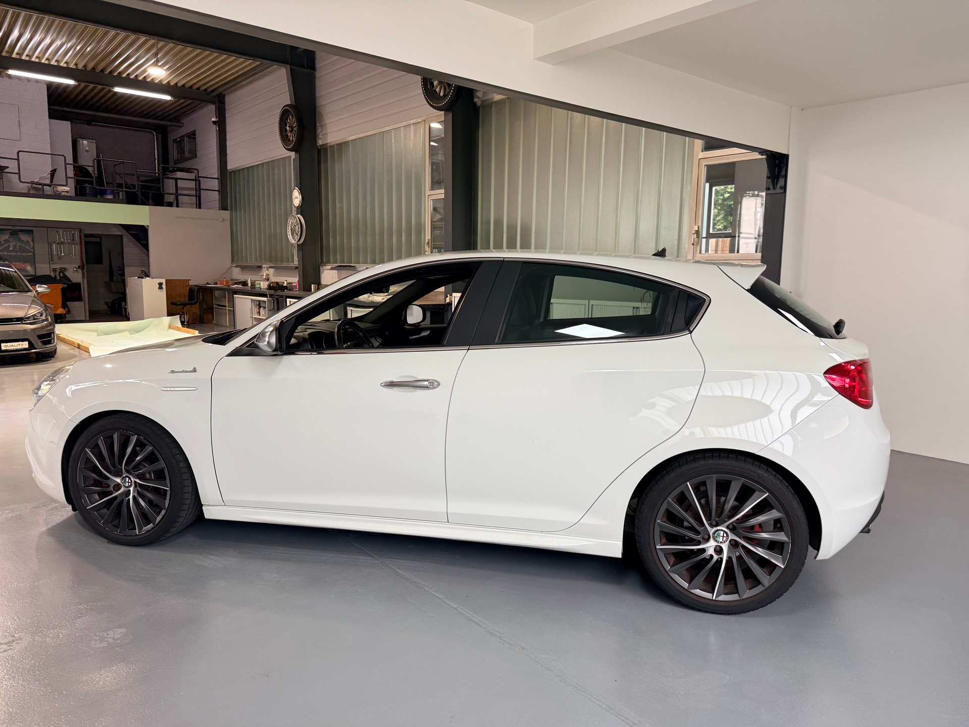 ALFA ROMEO Giulietta 1.4 MultiAir Distinctive-image-3