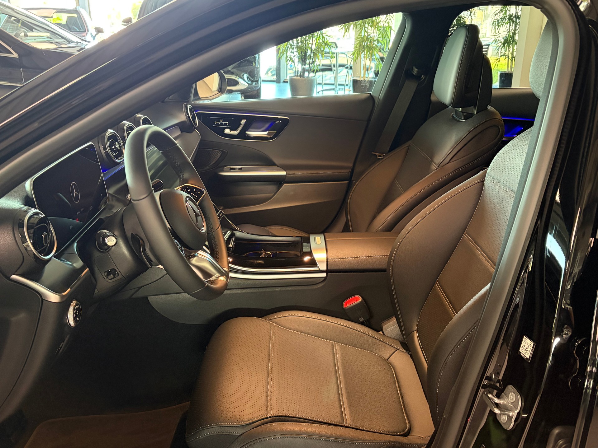 MERCEDES-BENZ C 220 d T 4 Matic Swiss Star-image-9