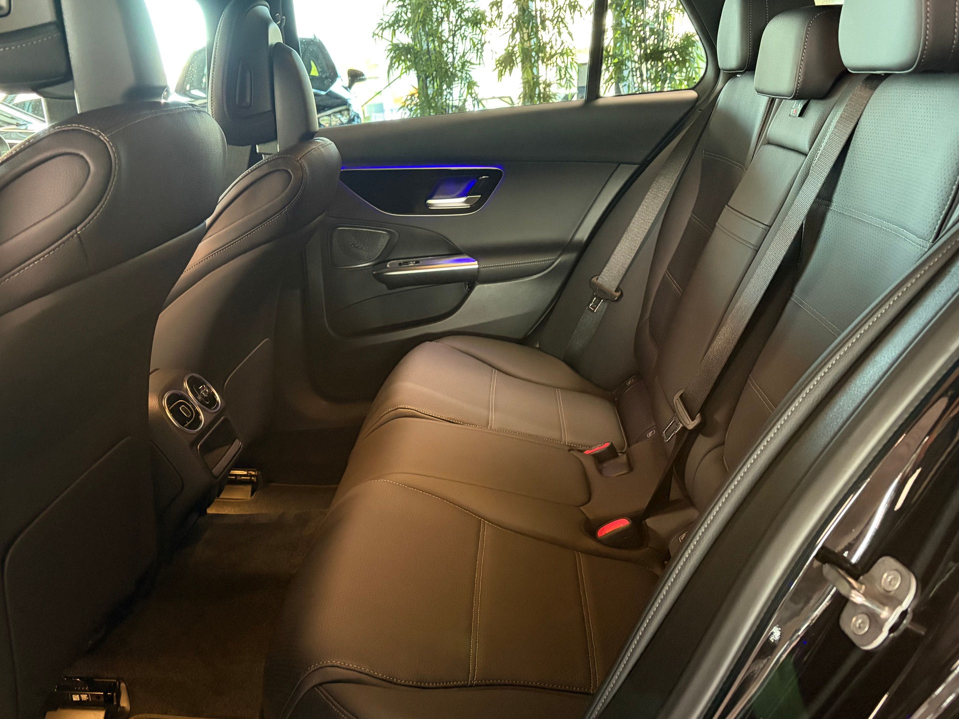 MERCEDES-BENZ C 220 d T 4 Matic Swiss Star-image-8