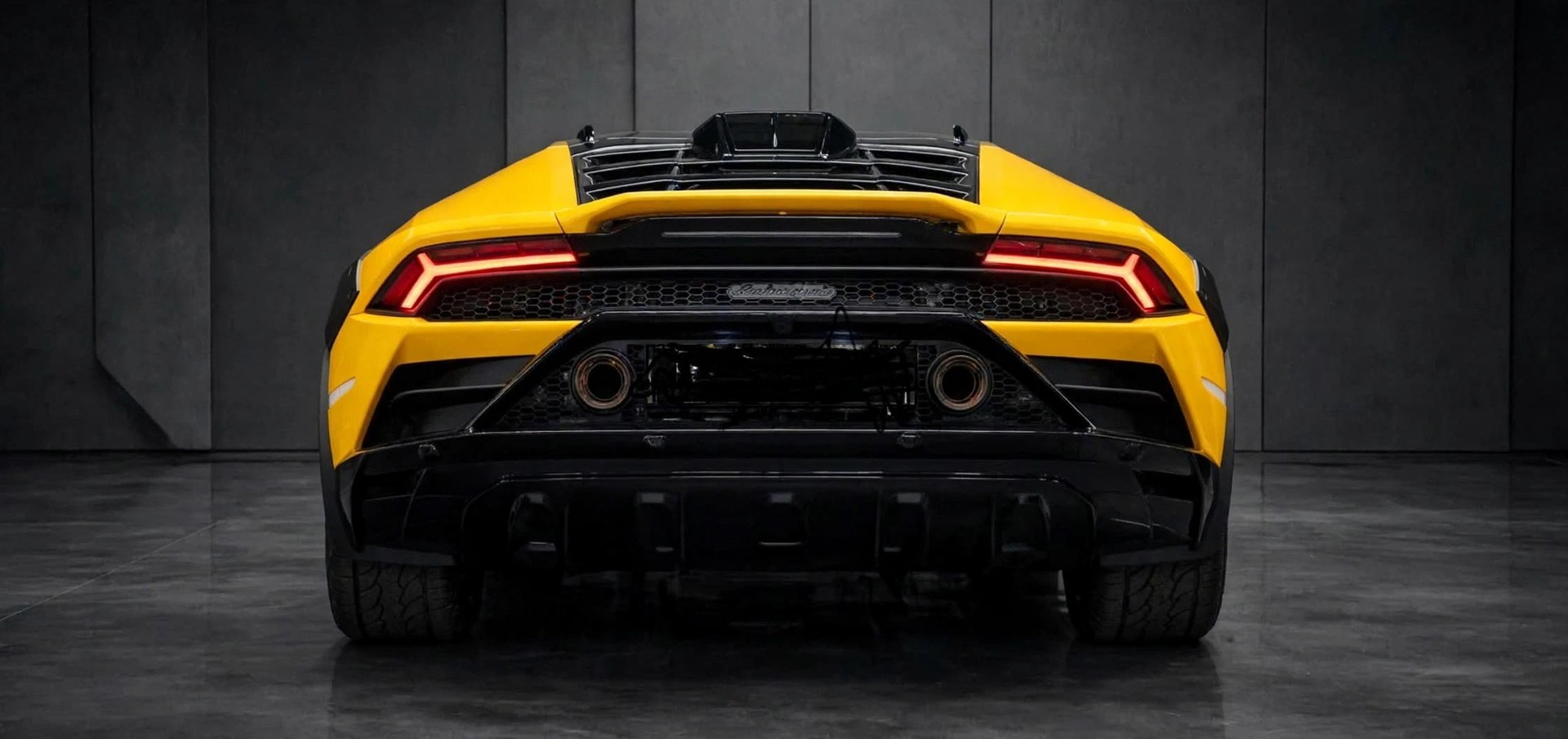 LAMBORGHINI Sterrato coupé DCT 610CV-image-3