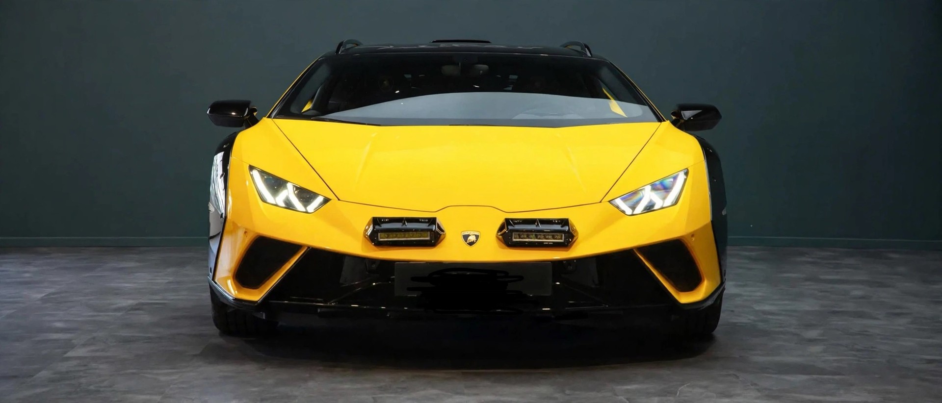 LAMBORGHINI Sterrato coupé DCT 610CV-image-1