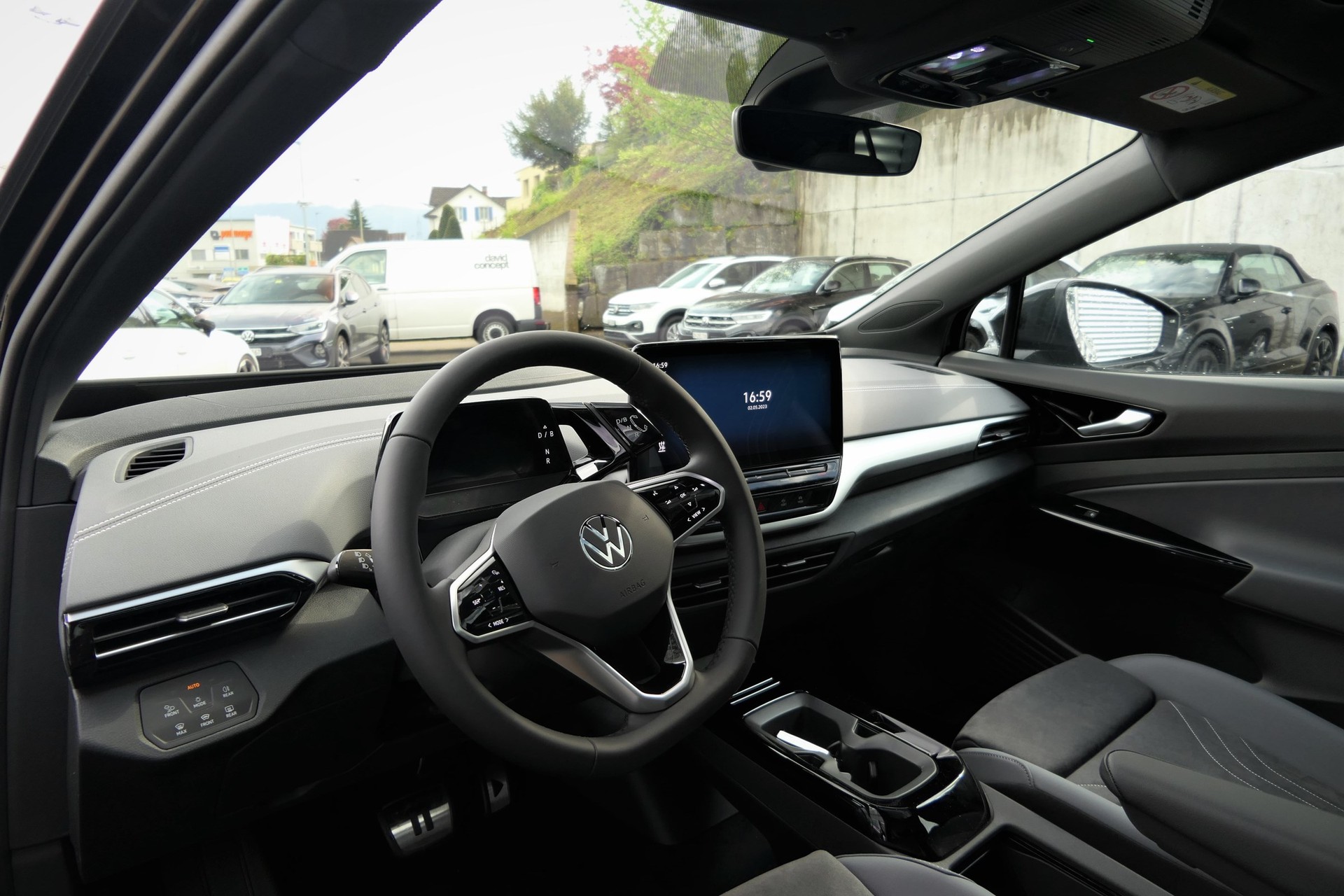 VW ID.4 Pro Performance 77 kWh Life Plus-image-4