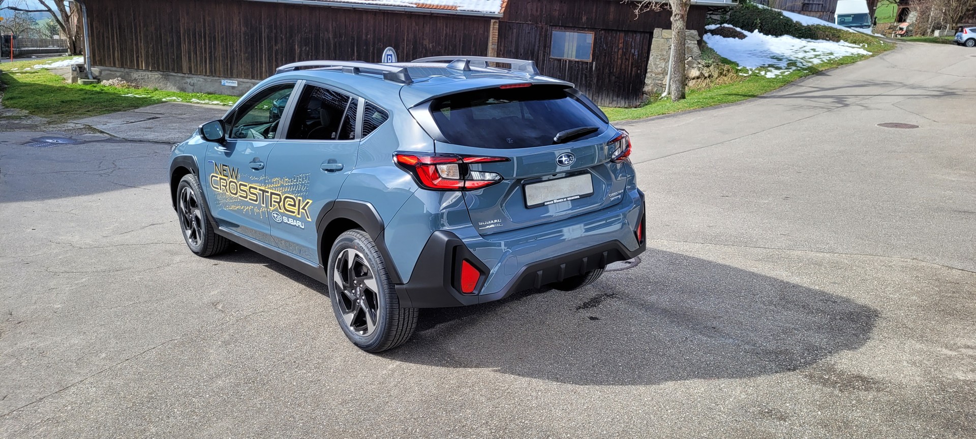SUBARU Crosstrek 2.0 e-Boxer Swiss Plus AWD Lineartronic-image-5