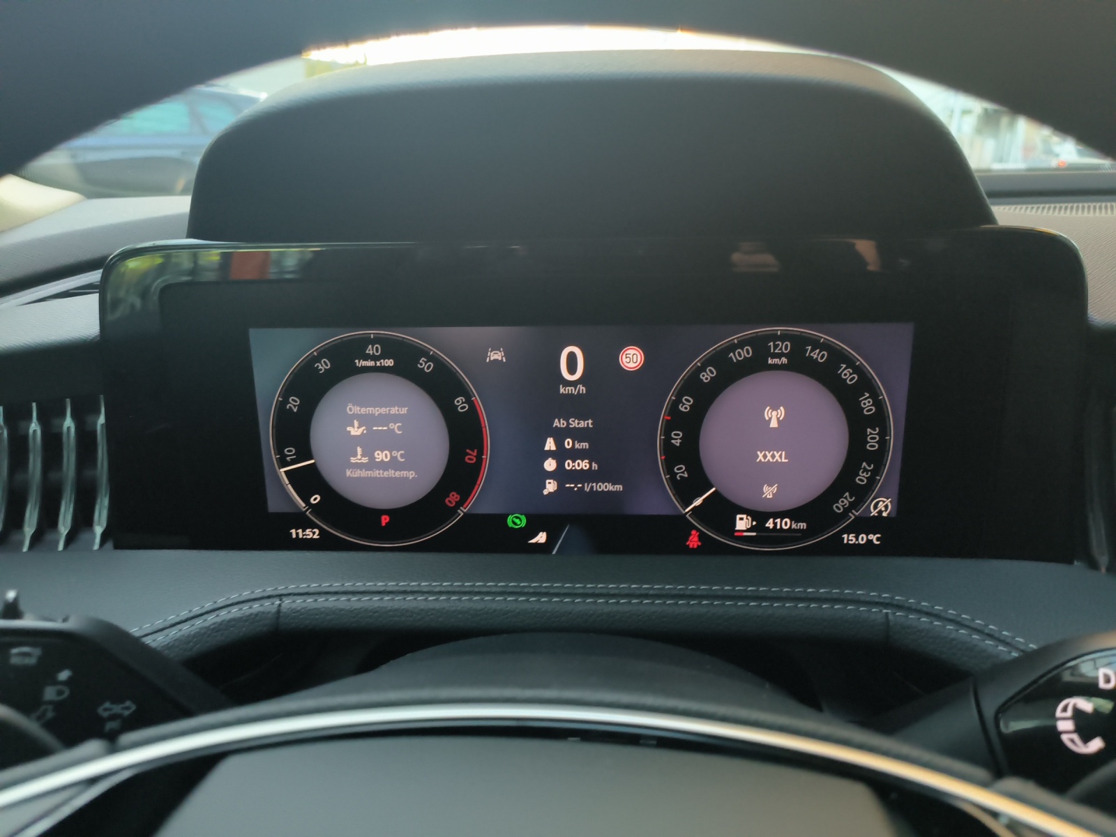 SKODA Superb Combi 2.0 TSI L&K 4x4 DSG-image-13