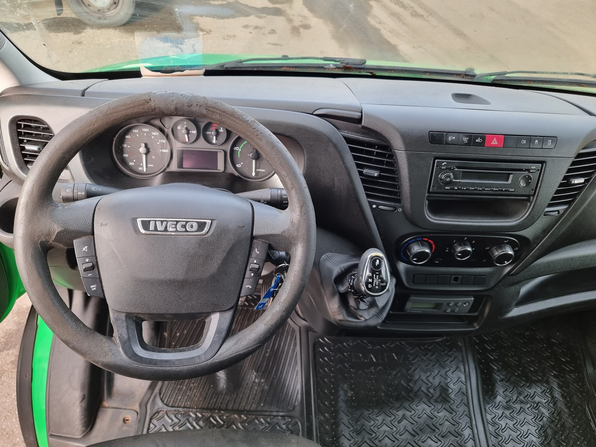 IVECO 35 S 13 A-image-10
